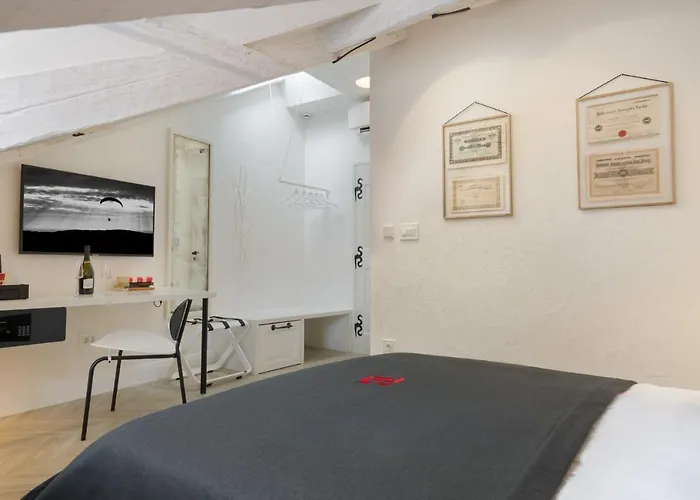 Palazzo De Bona 招待所