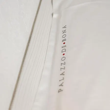 Gostinjska kuća Palazzo De Bona 4*