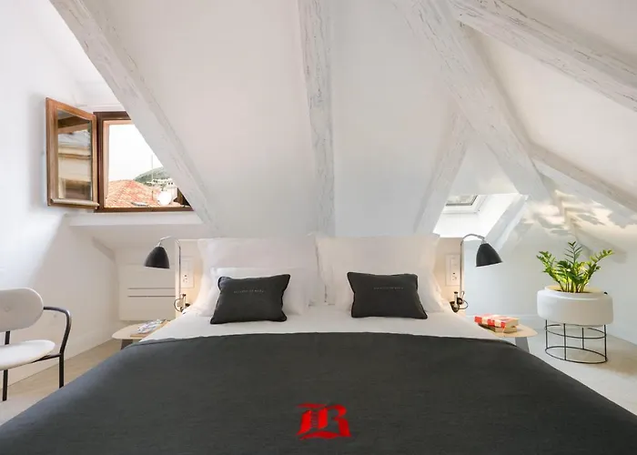 Palazzo De Bona ドゥブロブニク